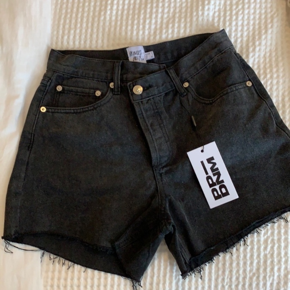 Princess Polly Cross Over Shorts